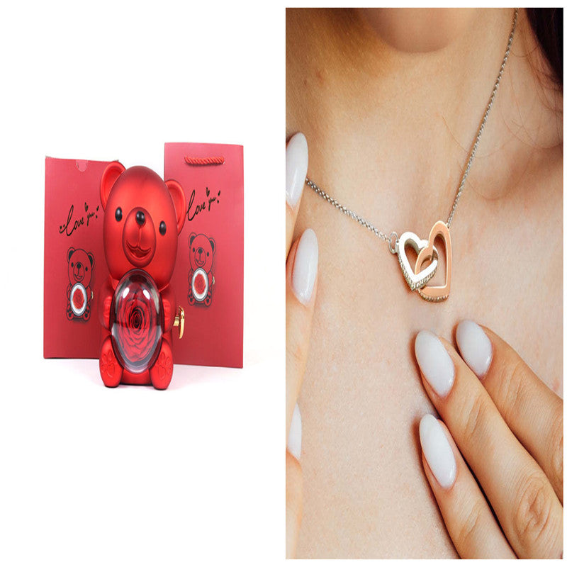 Medvjedić s Vječnom Ružom